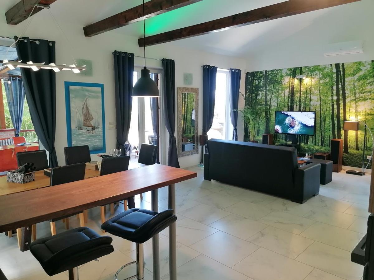The Forest House Krk 2 Kras Екстериор снимка